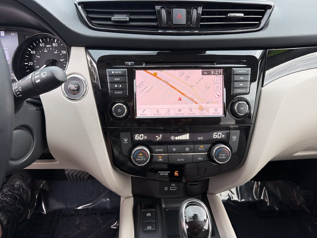 Used 2021 Nissan Rogue Sport SL FWD image 26