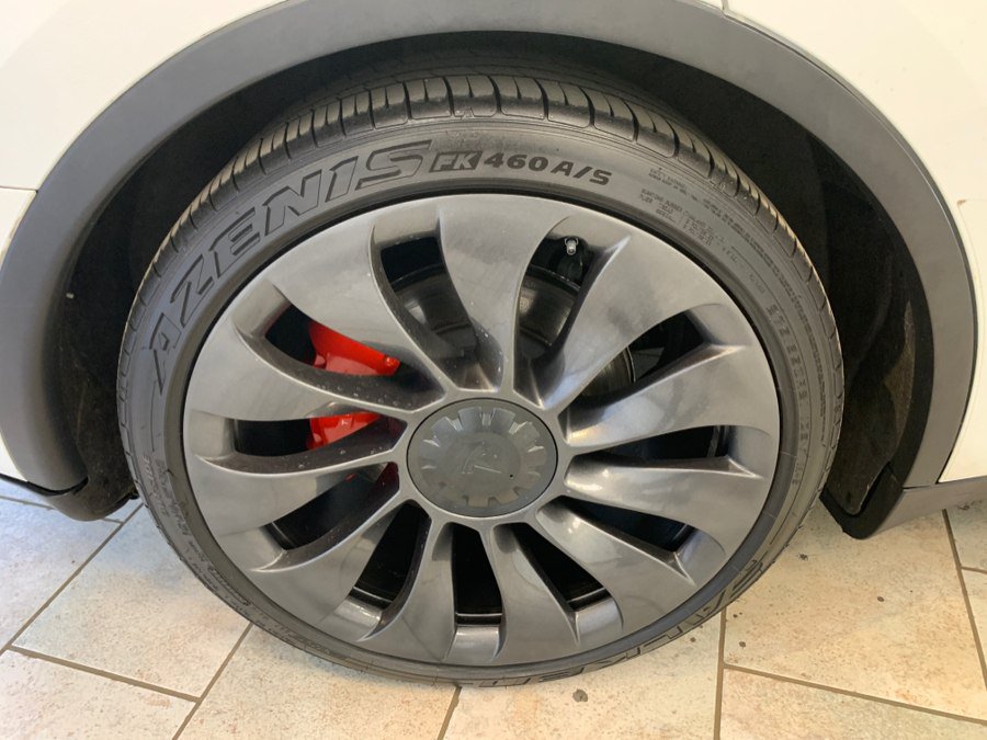 Used 2021 Tesla Model Y Performance AWD/4WD image 11