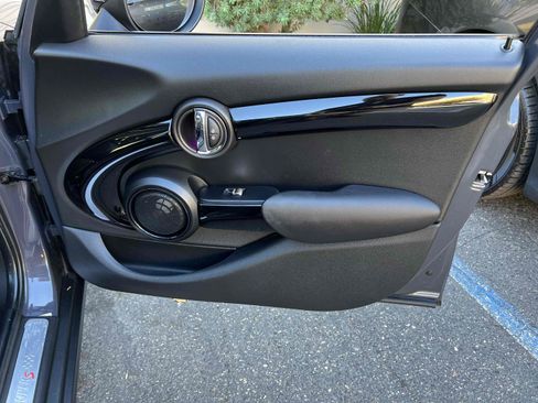 Used 2018 MINI Cooper S FWD image 56