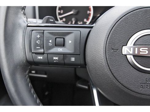 Certified 2023 Nissan Rogue SL FWD image 18
