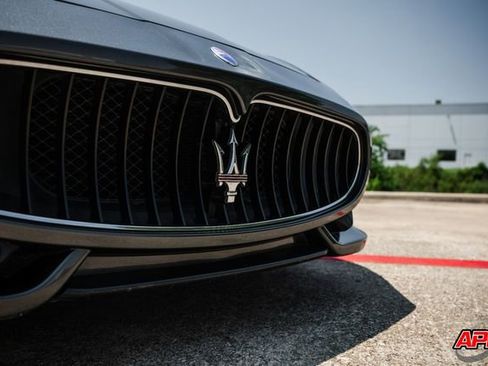 Used 2017 Maserati GranTurismo Sport image 26