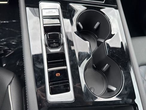 New 2026 Volkswagen Atlas Cross Sport SEL Premium R-Line image 25