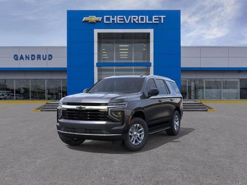 New 2026 Chevrolet Tahoe LS w/ LPO, Dark Essentials Package AWD/4WD image 8