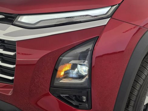 New 2026 Chevrolet Equinox LT w/ Safety and Technology Package FWD image 9
