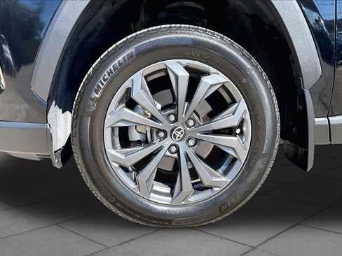 Used 2023 Toyota RAV4 Limited AWD/4WD image 11