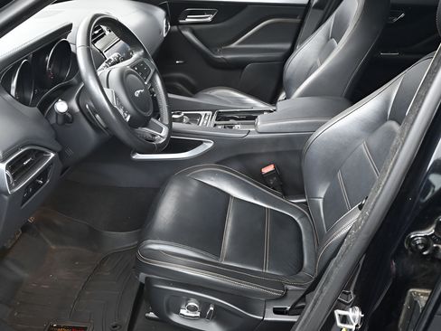 Used 2020 Jaguar F-PACE Prestige AWD/4WD image 5