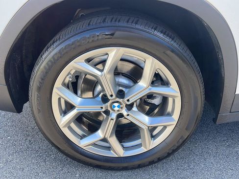 Used 2022 BMW X3 xDrive30i w/ Convenience Package AWD/4WD image 11