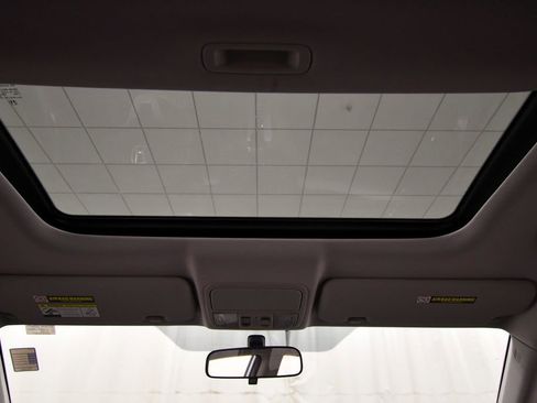 Used 2011 Honda CR-V EX-L image 16