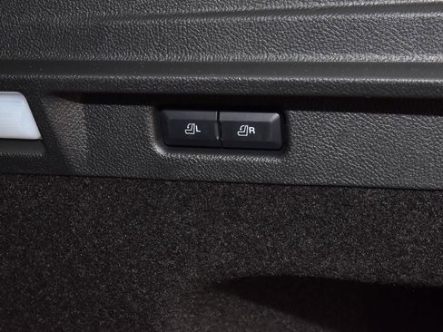 New 2026 Lincoln Corsair Reserve image 37