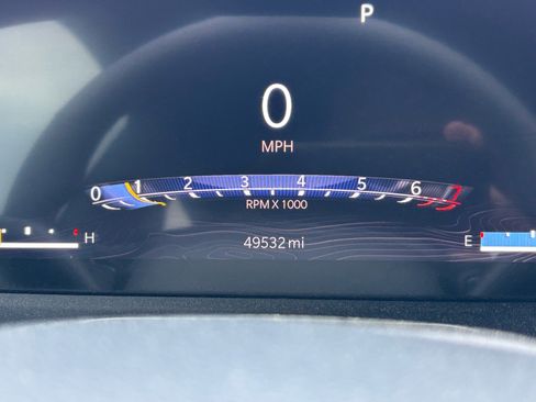 Used 2023 Jeep Grand Cherokee L Laredo image 13