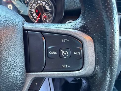 Used 2024 RAM 3500 Tradesman w/ Chrome Appearance Group AWD/4WD image 16