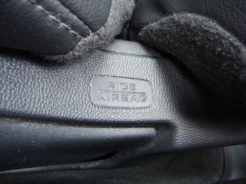 Used 2023 Honda Civic Sport image 15