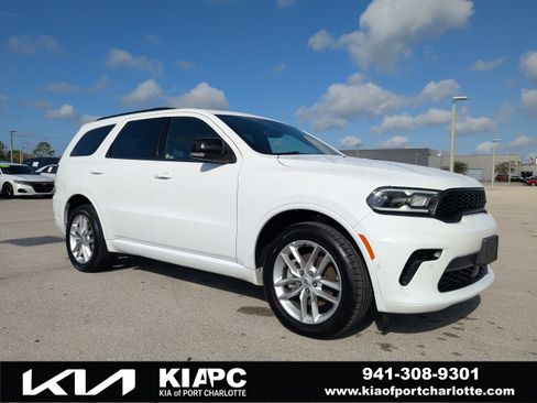 Used 2025 Dodge Durango GT image 1