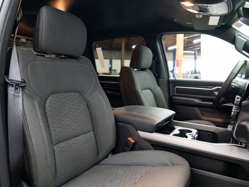 New 2026 RAM 1500 4x4 Crew Cab image 26