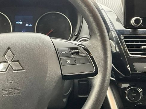 Used 2024 Mitsubishi Eclipse Cross LE AWD/4WD image 18