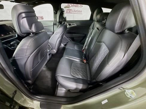 Used 2023 Kia Sportage X-Line w/ X-Line Premium Package AWD/4WD image 29
