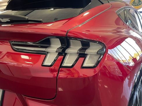 Used 2021 Ford Mustang Mach-E Premium image 14