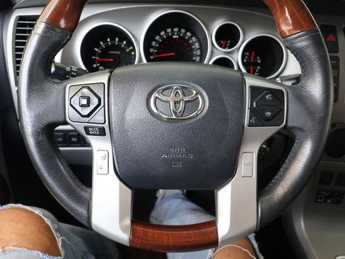 Used 2016 Toyota Sequoia Platinum RWD image 57