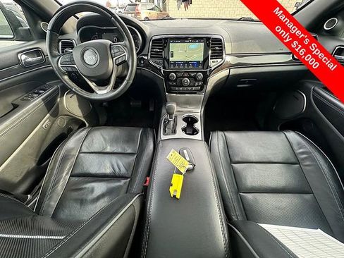 Used 2019 Jeep Grand Cherokee Overland image 17