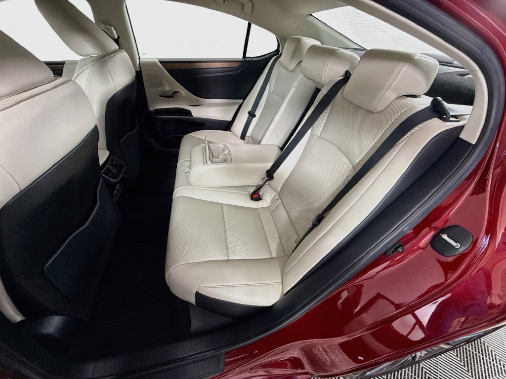 Used 2023 Lexus ES 350 w/ Premium Package FWD image 25