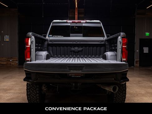 Used 2025 Chevrolet Silverado 2500 LT w/ Trail Boss Package image 9