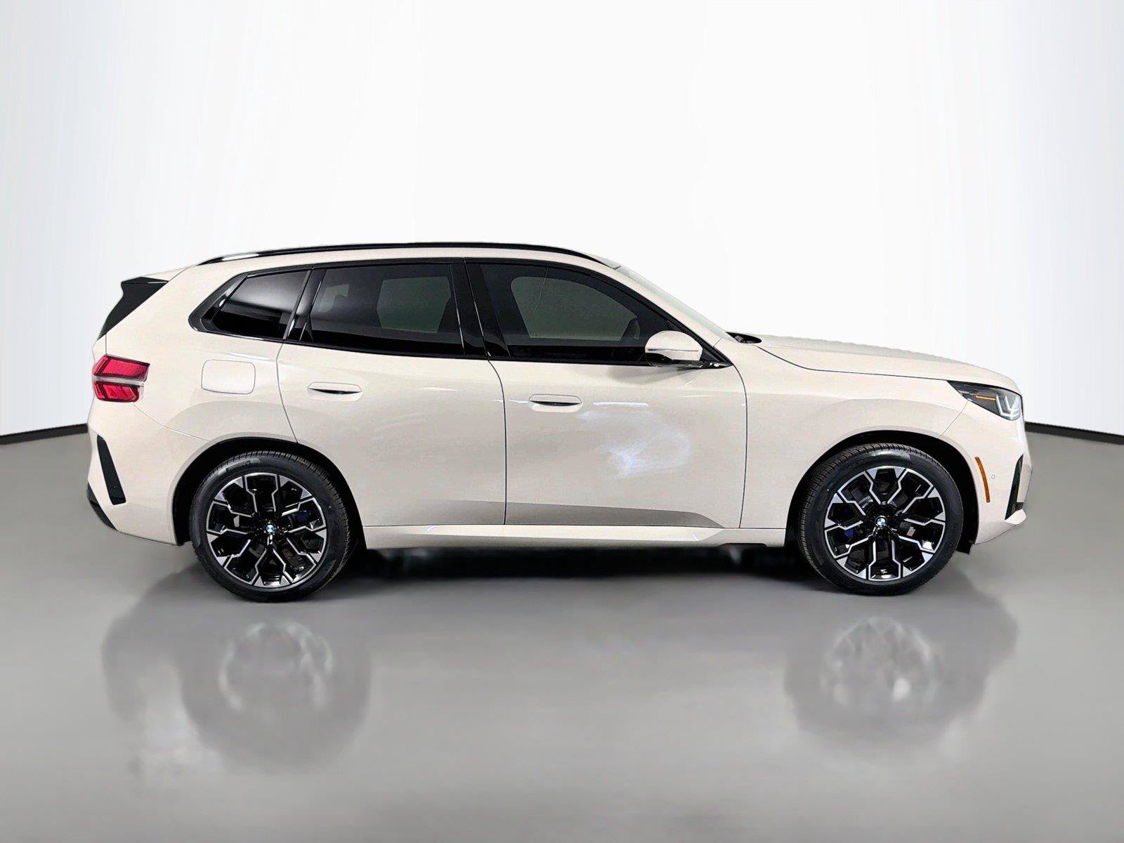 New 2026 BMW X3 xDrive30i w/ Premium Package AWD/4WD image 6