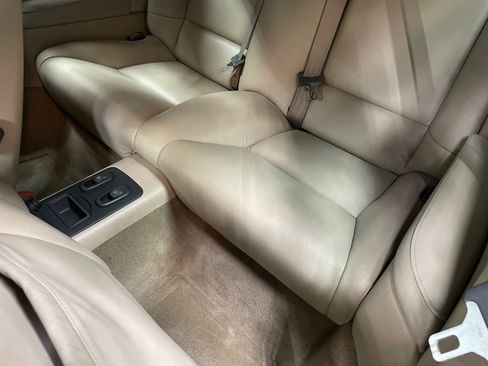 Used 2004 Volvo C70 HT image 28