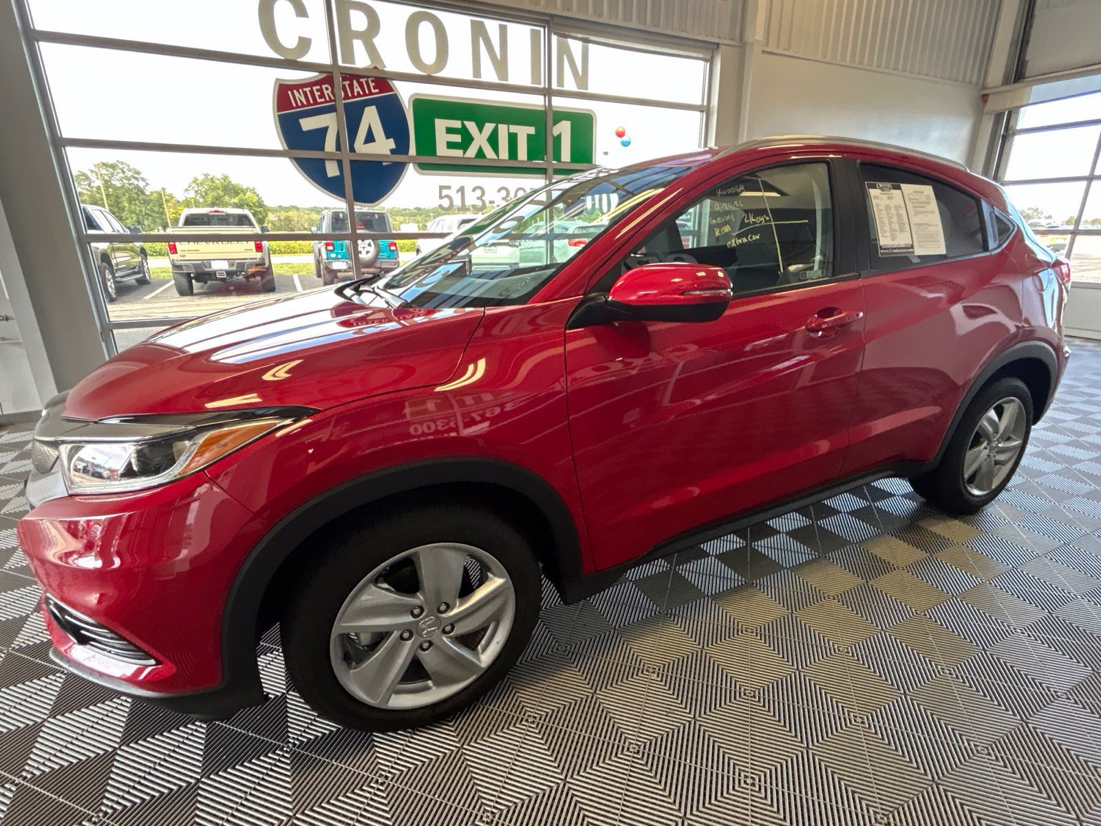 Used 2020 Honda HR-V EX image 3