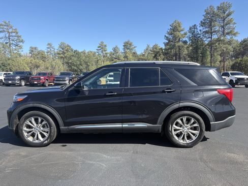 Used 2023 Ford Explorer Limited RWD image 9