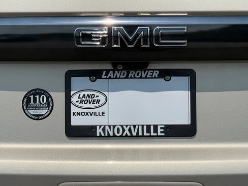 Used 2024 GMC Yukon Denali Ultimate AWD/4WD image 43