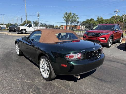 Used 2007 MAZDA MX-5 Miata Grand Touring RWD image 7