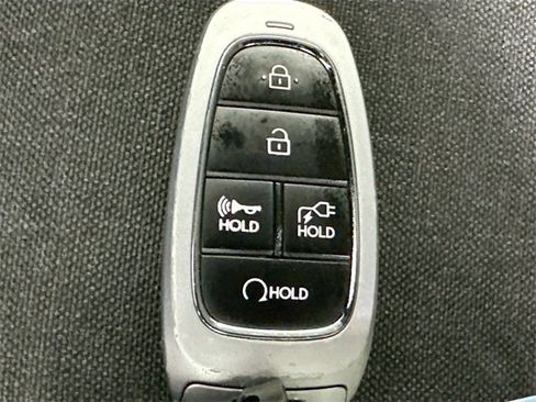 Used 2022 Hyundai Ioniq 5 SE image 16