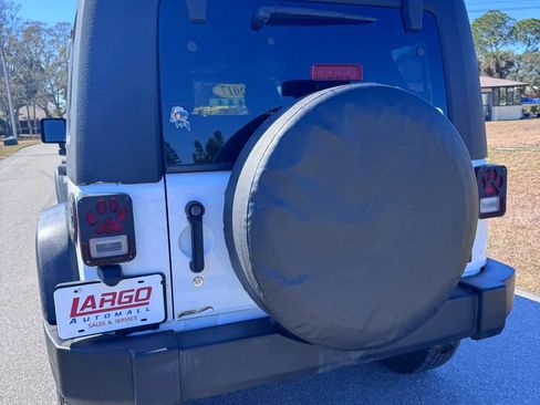 Used 2017 Jeep Wrangler Unlimited Sport w/ Quick Order Package 24S image 6