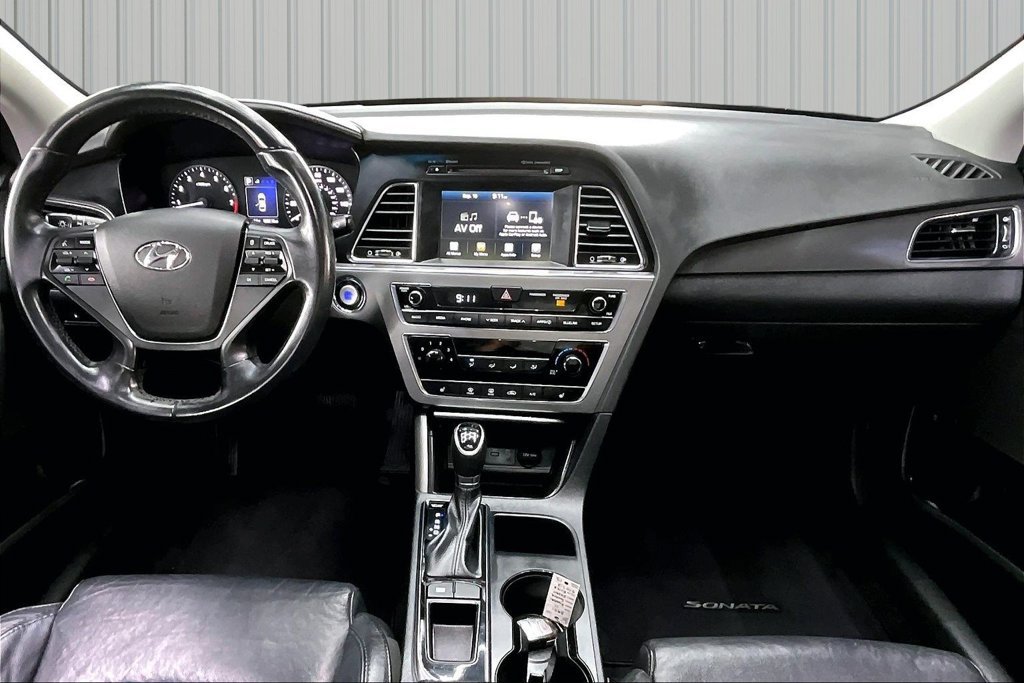 Used 2017 Hyundai Sonata Sport w/ Value Edition Package 02 FWD image 7
