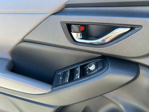 Used 2025 Subaru Crosstrek 2.5i Limited w/ Popular Package #3A image 28