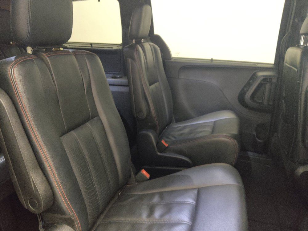 Used 2017 Dodge Grand Caravan GT FWD image 19