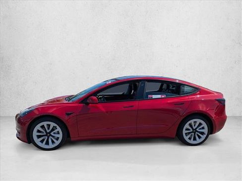 Used 2023 Tesla Model 3 Standard Range RWD image 9