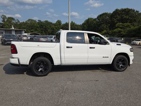 Used 2025 RAM 1500 Big Horn AWD/4WD image 11