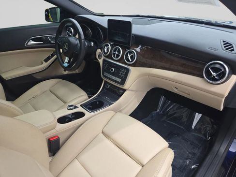 Used 2018 Mercedes-Benz CLA 250 4MATIC image 37