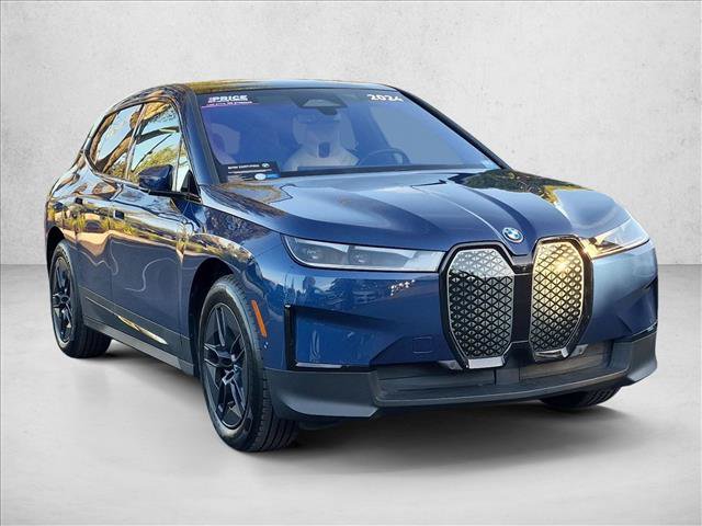 Certified 2024 BMW iX xDrive50 w/ Premium Package AWD/4WD image 3