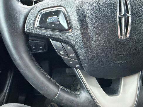 Used 2019 Lincoln MKC Reserve w/ MKC Climate Package image 14