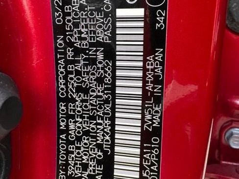 Used 2020 Toyota Prius Limited FWD image 4