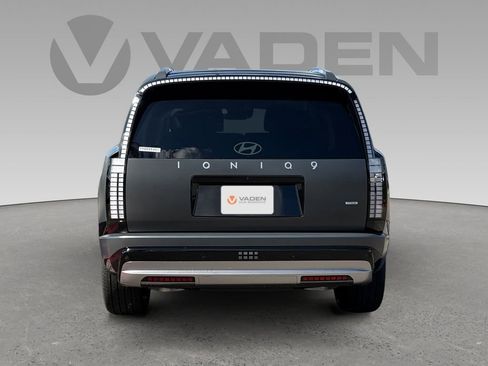 New 2026 Hyundai Ioniq 9 Limited image 25