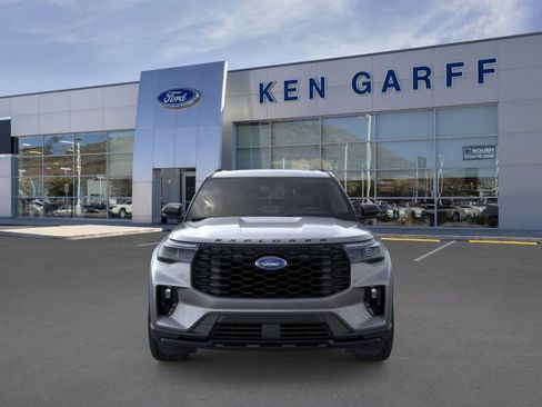 New 2026 Ford Explorer ST-Line w/ ST-Line Street Pack image 7