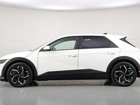 Used 2022 Hyundai Ioniq 5 SE image 8