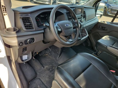 Used 2022 Ford Transit 250 Medium Roof image 3
