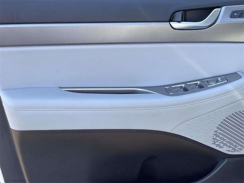 Used 2020 Hyundai Palisade SEL w/ Premium Package image 15