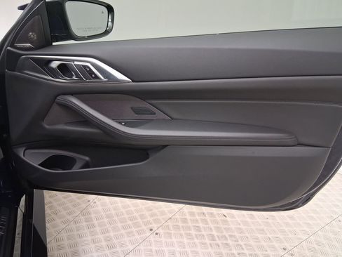 Used 2024 BMW M4 Competition RWD image 32