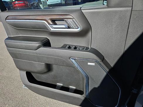 Used 2024 GMC Sierra 1500 SLT w/ SLT Premium Plus Package image 14