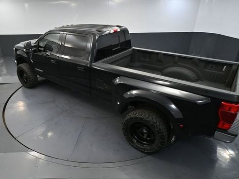 Used 2020 Ford F350 Lariat w/ Lariat Ultimate Package image 56